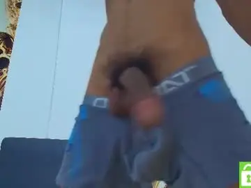Chaturbate Live Sex Cam of jakcmiller_1