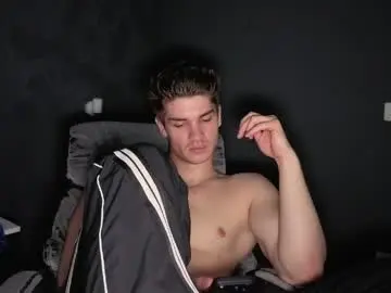Chaturbate Sex Cam of maxkaiden