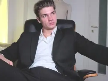 Chaturbate Private Sex Chat of maxkaiden