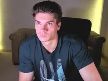 Chaturbate Free Porn Cam of maxkaiden
