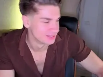 Chaturbate Sex Cam of maxkaiden