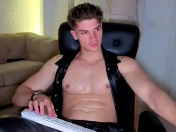 Chaturbate Live Porn of maxkaiden