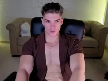 Chaturbate Best live sex cam show of maxkaiden