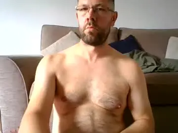Chaturbate Free Porn Cam of britguy6985
