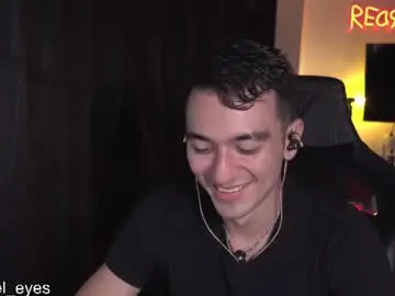 Chaturbate Best live sex cam show of redrum_696