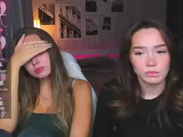 Chaturbate Best live sex cam show of top_twins