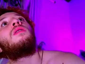 Chaturbate Live Sex Cam of chrisstianford