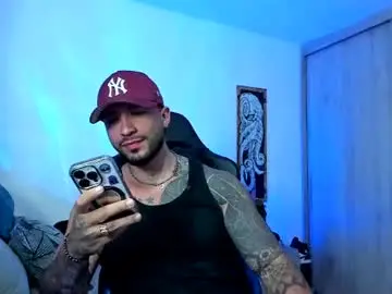 Chaturbate Free Porn Cam of dave_max93