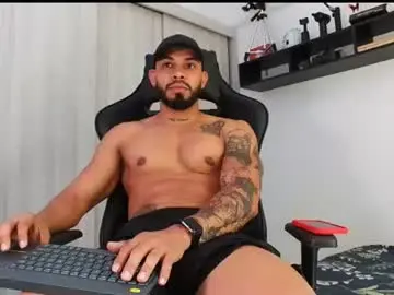 Chaturbate Watch Live Sex Cams of donn_cruz