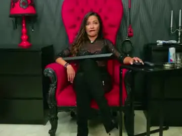 Chaturbate Watch Live Sex Cams of donna_klein