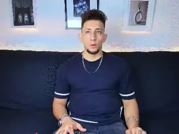 Chaturbate Watch Live Sex Cams of emiliocum_24