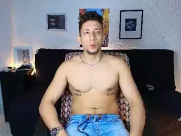 Chaturbate Sex Cam of emiliocum_24
