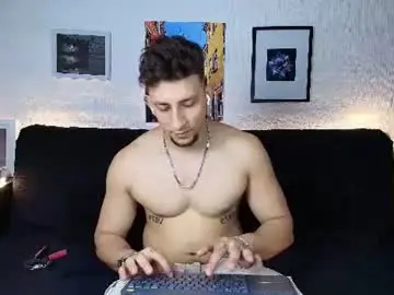 Chaturbate Watch Live Sex Cams of emiliocum_24