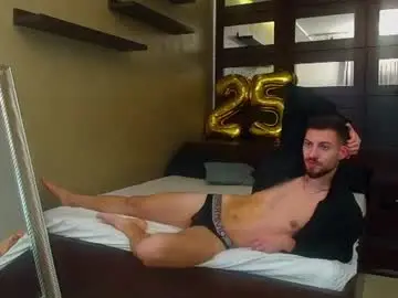 Chaturbate Live Sex Cam of felixrook