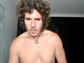 Chaturbate Best live sex cam show of joaquin420_hot