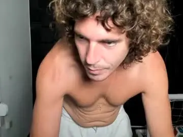 Chaturbate Live Sex Cam of joaquin420_hot