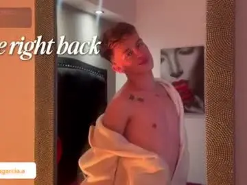 Chaturbate Free Porn Cam of liamwild20