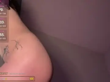 Chaturbate Sex Chat of queenpinky_
