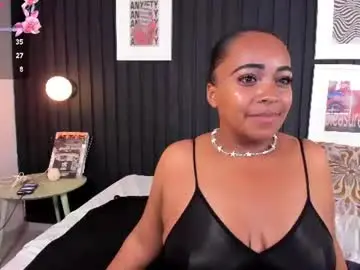 Chaturbate Adult Video Chat of rouses_malih