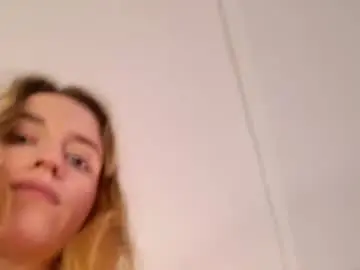 Chaturbate Watch Live Sex Cams of sexxxsirens