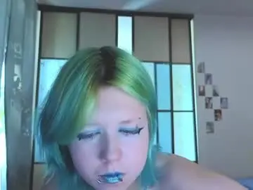 Chaturbate Sex Chat of littlekittenstar