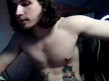 Chaturbate Live Sex Cam of martinlutar420