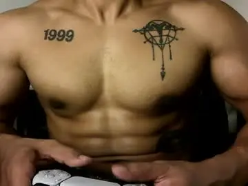 Chaturbate Adult Video Chat of vegasluv702