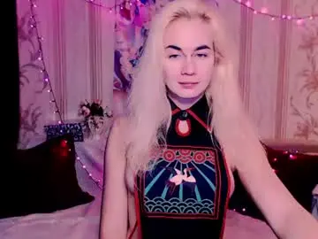 Chaturbate Best live sex cam show of carinfox
