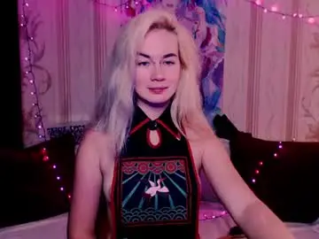 Chaturbate Live Sex Cam of carinfox
