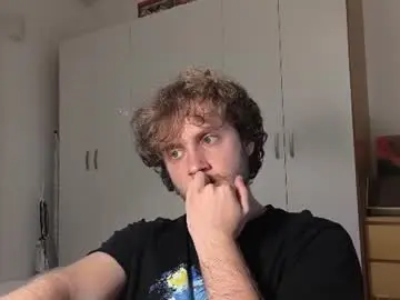 Chaturbate Free Live Porn of tiziocososo01