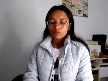 Chaturbate Watch Live Sex Cams of alia054
