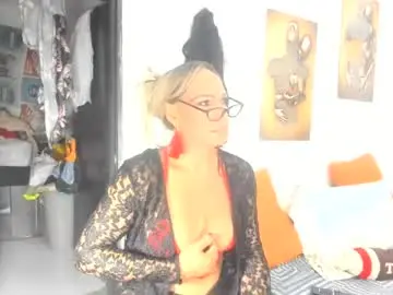 Chaturbate Live Sex of bardotbigcocktsx