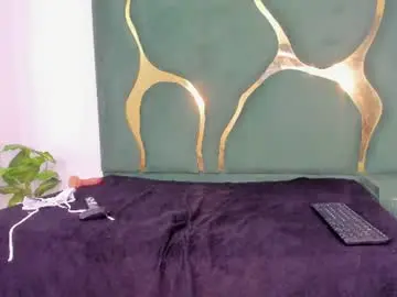 Chaturbate Free Live Porn of mila_petiteasm