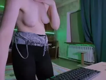 Chaturbate Live Sex Cam of pa1e_pr1ncess