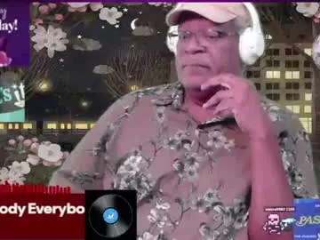 Chaturbate Sex Cam of scifidiscoguy