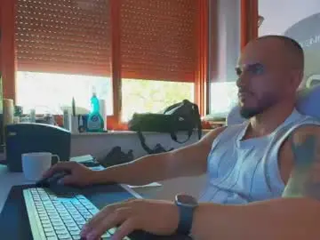 Chaturbate Free Live Porn of supermanboyxxl