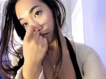 Chaturbate Watch Live Sex Cams of akura_01