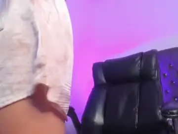 Chaturbate Watch Live Sex Cams of bella_salvatore
