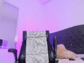 Chaturbate Best live sex cam show of bella_salvatore