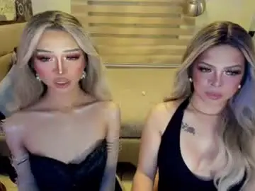 Chaturbate Sex Cam of hollywood_kaily