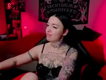Chaturbate Sex Cam of magic_alie