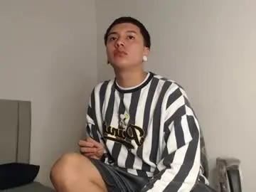 Chaturbate Nude Webcam of alex__lover