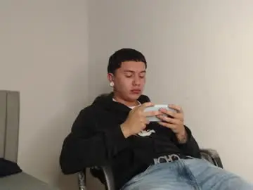 Chaturbate Nude Webcam of alex__lover