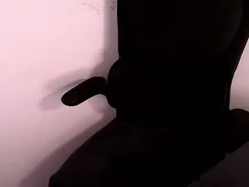 Chaturbate Free Porn Cam of beard_top_guy