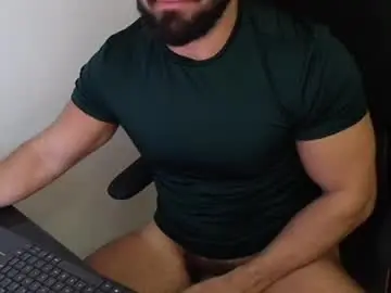 Chaturbate Live Sex Cam of beard_top_guy