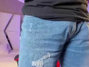 Chaturbate Live Sex of axel_grey_