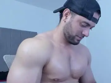 Chaturbate Adult Video Chat of thomas_brandon