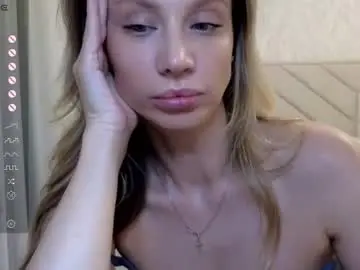 Chaturbate Free Live Porn of alicewonders_