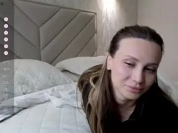 Chaturbate Live Sex Cam of alicewonders_