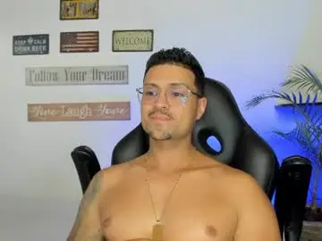 Chaturbate Free Live Porn of maxi_mux1